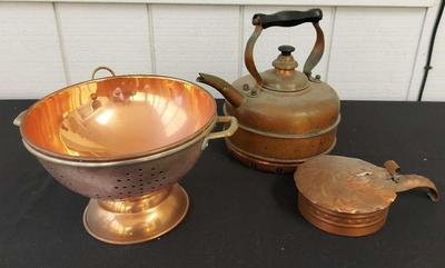 LOT OF KITCHEN COPPER ITEMS