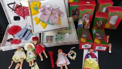 EFFANBEE DOLL LOT WITH WEE PATSY, CHRISTMAS ORNAMENTS, AND CLOTHING