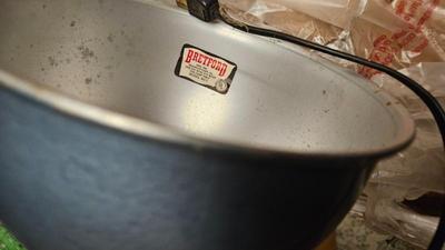 1950s bretford industrial light 3)