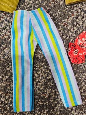 Outfit 1 pink shirt blue green pink striped pants 1)