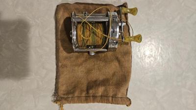 Fishing reel 1946 shakespeare 1920 wondereel model ge 3)