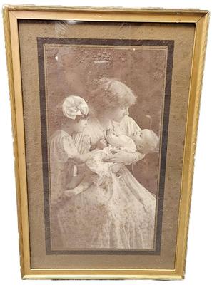 Circa 1895-1896 Purchased At Perkowitz Bros Evanston, Il In the Style Of Gertrude Kosebier Original Glass, Frame Mat Opened to Clean...