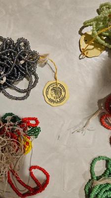Czech glass bead 27 hanks plus tons of czech lose beads 3)