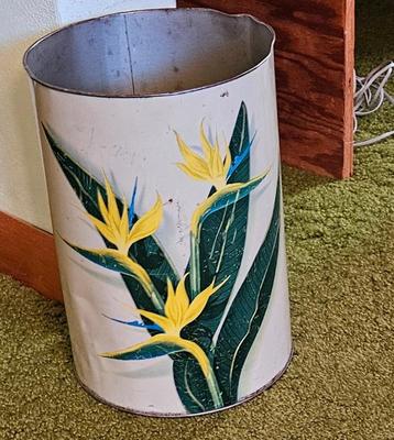 Waste basket 1950s round flowers