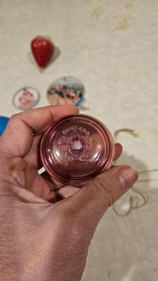 Sale Photo Thumbnail #95: 1960s yo yos 2)