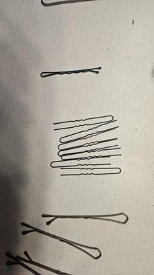 Tolietries vintage bobby pins hair clips & perm rollers (3)
