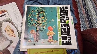 Wisconsin electric christmas cooky books 14)