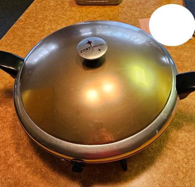 Small appliances 1950s atomic cory party chef