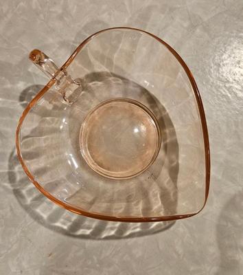 Glass depression uranium glass 8)