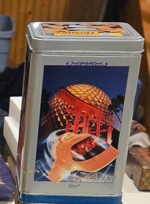Disney 1990s nestle chocolate chips collector tin