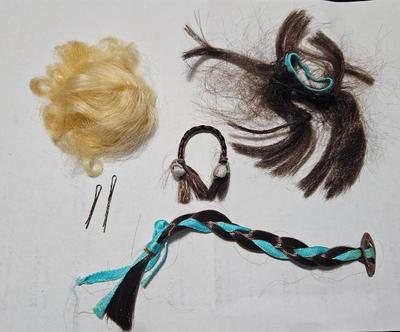 1966 barbies hair fair blonde 2)