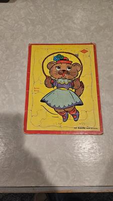 Circa 1950s 1960s built rite warren puzzles 510 kathy kitty