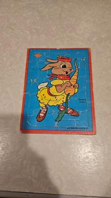 Circa 1950s 1960s built rite warren puzzles 510 roberta rabbit