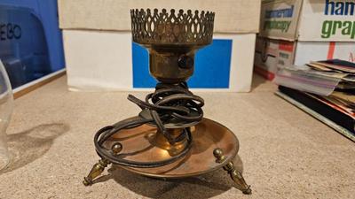 Hurricane lamp 1930s 1940s 2)