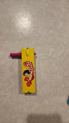1950s 1960s lithograph party noise makers 26)