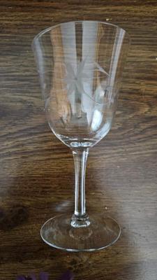 Glass 1920s 1950s 2)
