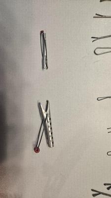 Tolietries vintage bobby pins hair clips & perm rollers (1)