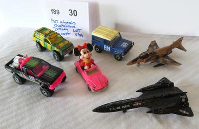 Matchbox Hot Wheels planes cars