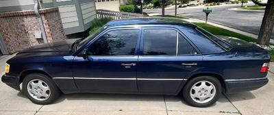 Mercedes E320 Sedan - Special Edition