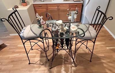 Tall Wine Table and Chairs
