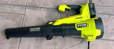 Leaf Blower