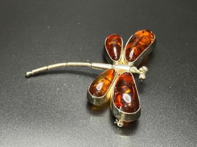 Sterling and amber dragonfly