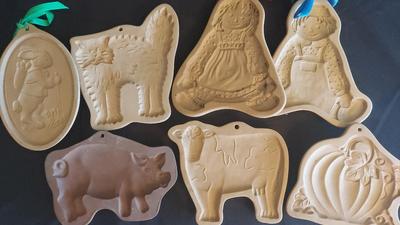 VINTAGE BROWN BAG COOKIE MOLDS