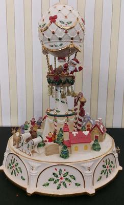 LENOX MUSIC BOX HOLIDAY BALLOON RIDE CENTERPIECE