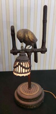 VINTAGE BRASS PARROT TABLE LAMP
