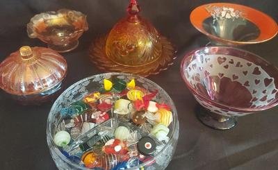 BRILLIANT AND COLORFUL ART GLASS