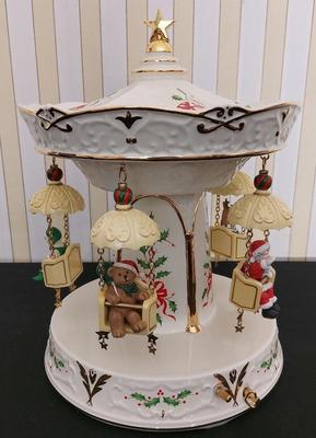 LENOX MUSIC BOX HOLLY BERRY CARNIVAL SWING