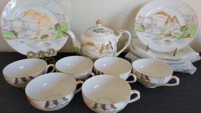 KUTANI PORCELAIN TEA SET