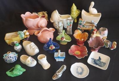 CHARMING VINTAGE BUD VASES AND PLANTERS
