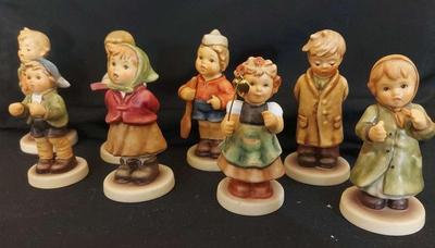 CHARMING COLLECTION OF HUMMEL CLUB FIGURES