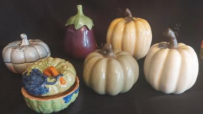 METLOX EGGPLANT LIDDED JAR WITH VINTAGE AND CONTEMPORARY POTTERY PUMPKINS