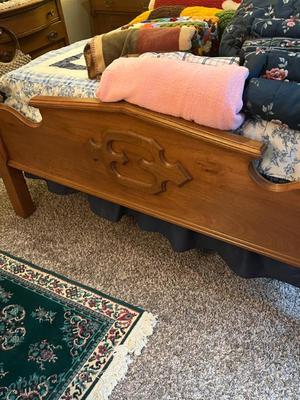 Sale Photo Thumbnail #393