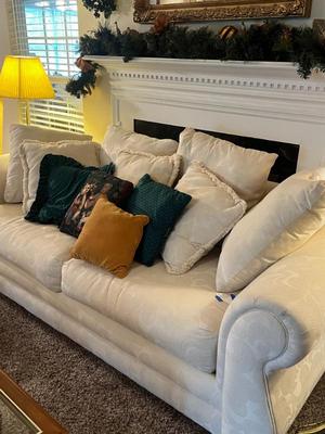Sale Photo Thumbnail #169