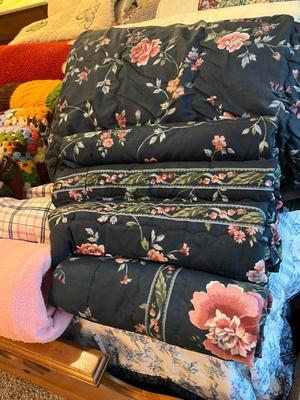 Sale Photo Thumbnail #390