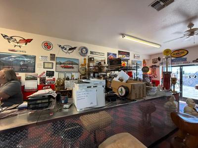 Sale Photo Thumbnail #331