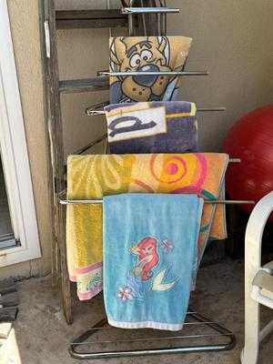 Sale Photo Thumbnail #318: Vintage beach towels