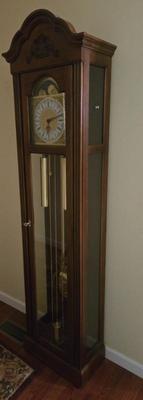 Sale Photo Thumbnail #2: Grand father clock