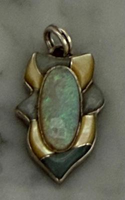 925 Silver Pendant W/Opal Center & Mother Of Pearl/blue Stones - 4.75 Grams