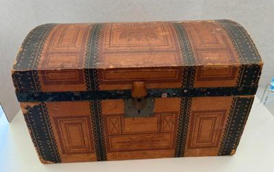Cute Vintage Paper Covered Wood Children's Doll Trunk