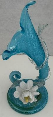 Vintage Blue Handblown Art Glass Vase With Flower