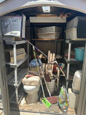 Estate sale photo