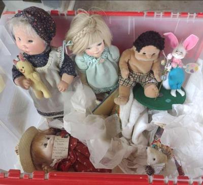 ASSORTED DOLLS LOT