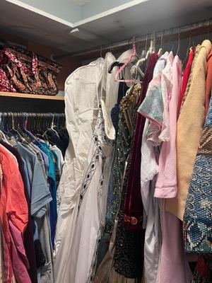 Sale Photo Thumbnail #92
