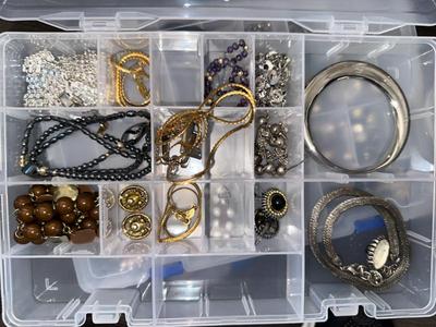 Sale Photo Thumbnail #275