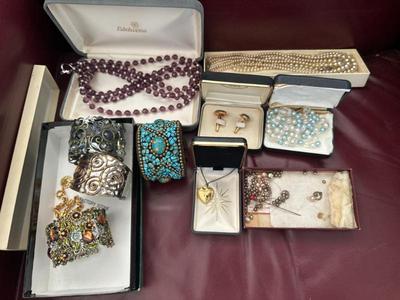 Sale Photo Thumbnail #294