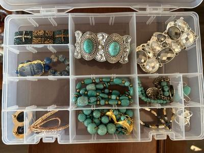 Sale Photo Thumbnail #229